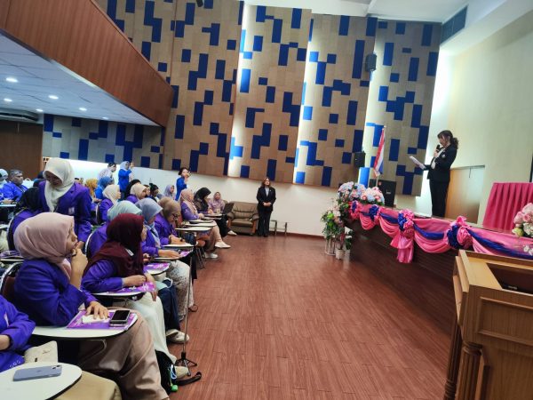 UAP Perkuat Internasionalisasi Pendidikan, Mahasiswa Magister Kebidanan Jalani Residensi Akademik di Thailand